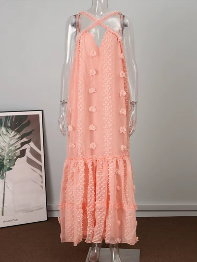 Effortless Chic: Sleeveless Halter Maxi Summer Dress